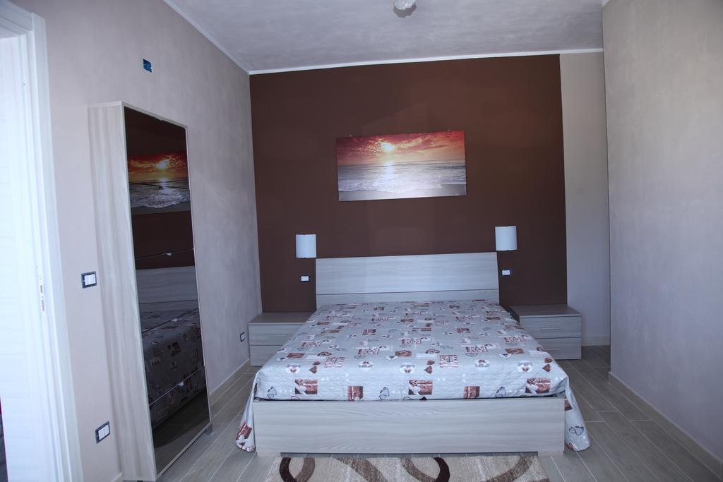 Casa Alice Apartment Syracuse ภายนอก รูปภาพ