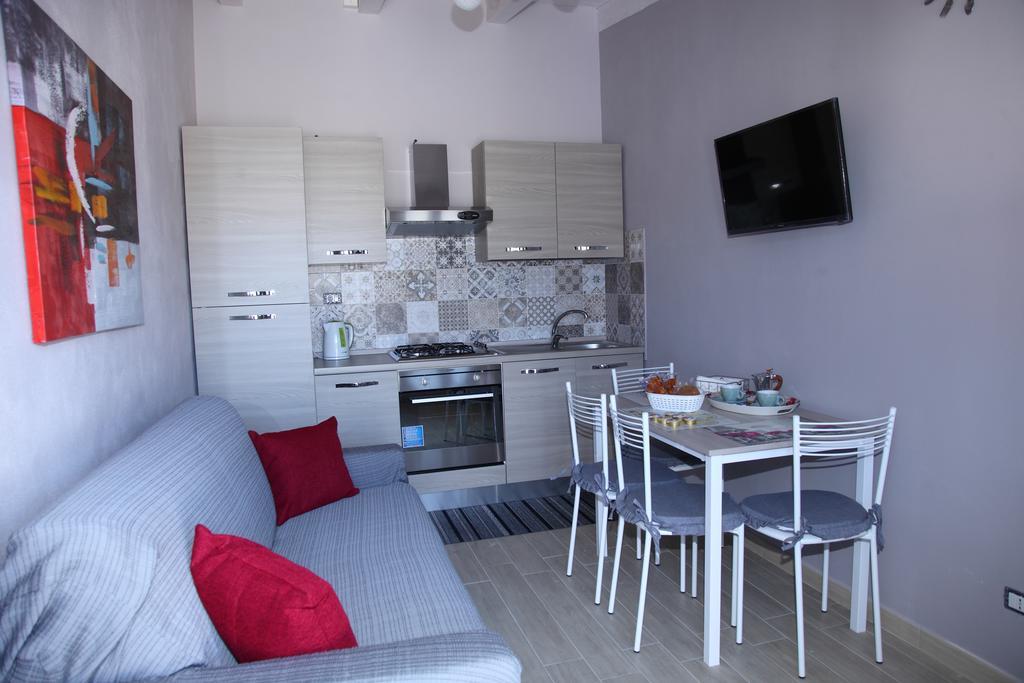 Casa Alice Apartment Syracuse ภายนอก รูปภาพ